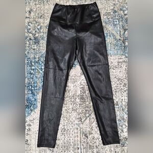 Aritzia Wilfred Free Black Faux Leather Pants - Size Large